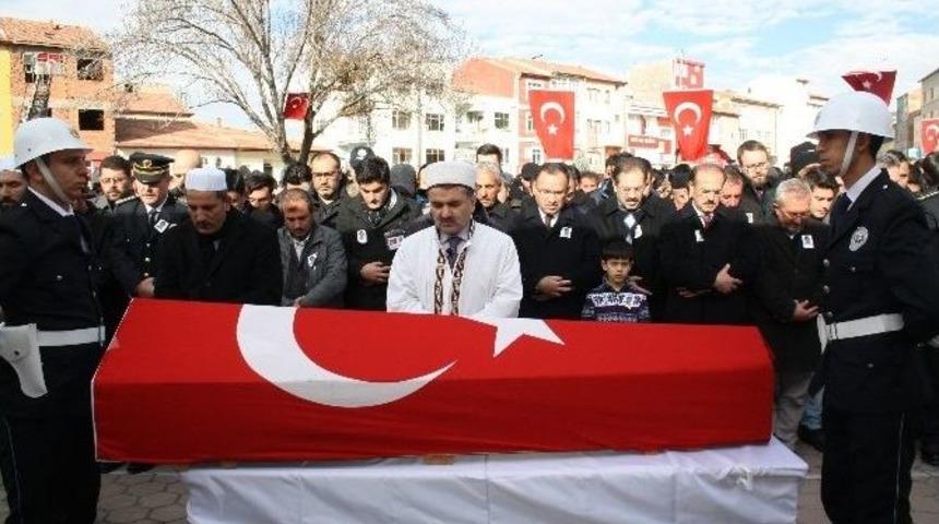 Şehit Polis Devrilmez Son Yolculuğuna Uğurlandı