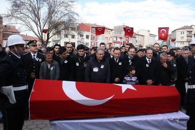 Şehit Polis Devrilmez Son Yolculuğuna Uğurlandı