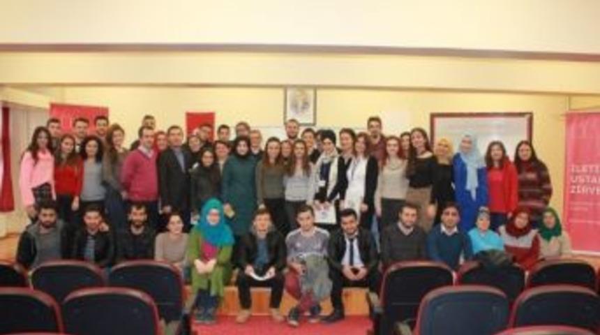 D&uuml;zce &Uuml;niversitesinde İletişim Ustalığı Zirvesi D&uuml;zenlendi