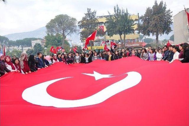 Milas Teröre Karşı Omuz Omuza Verdi