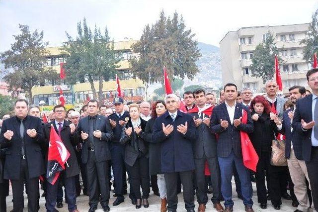 Milas Teröre Karşı Omuz Omuza Verdi