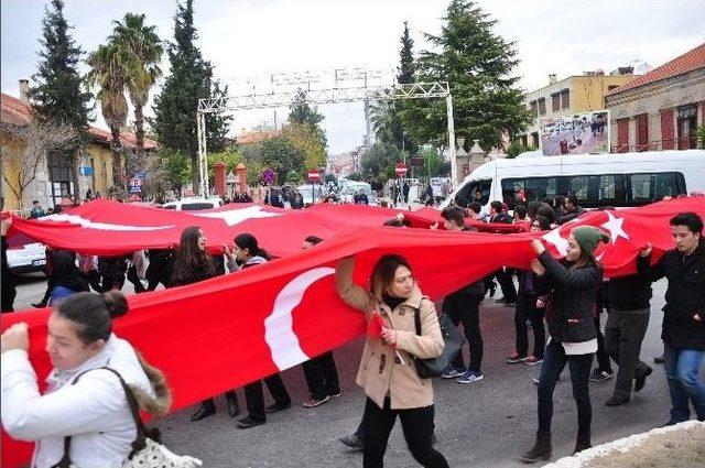 Milas Teröre Karşı Omuz Omuza Verdi