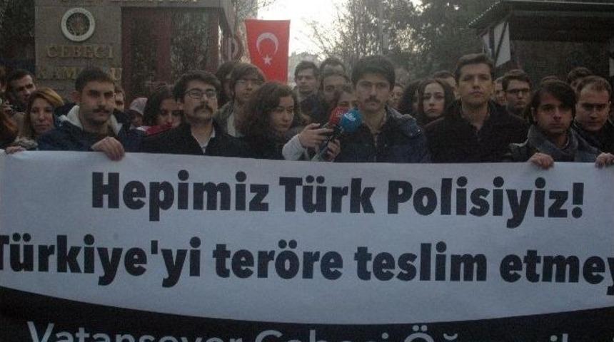 Cebeci Kamp&uuml;s&uuml;nde Ter&ouml;r Protesto Edildi
