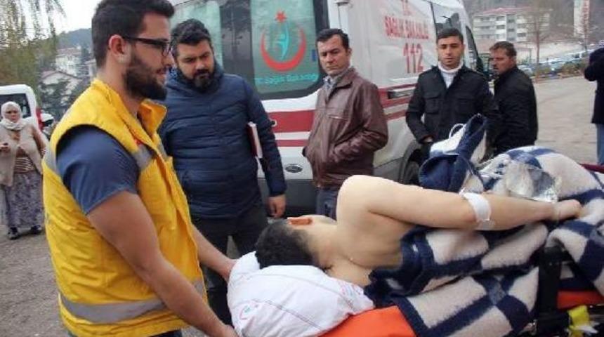 Nişanlısı Ve &Ccedil;ocuğunu Vurup Intihara Kalkıştı