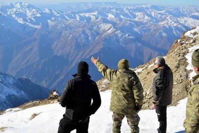 Vali Toprak’tan Mehmetçik’e Ziyaret