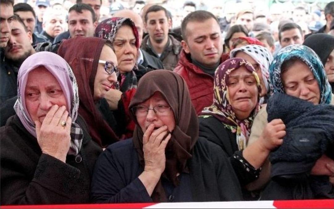 Komiser Yardımcısı Şehidin S&ouml;zl&uuml;s&uuml;n&uuml;n Son Bakışı Y&uuml;rekleri Burktu