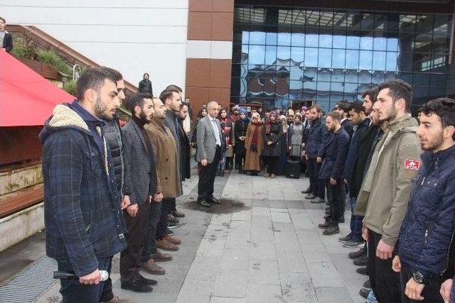 Rteü’de Öğrenciler İstanbul Beşiktaş’taki Terör Saldırısını Lanetledi