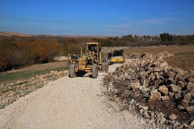 Haliliye Belediyesi Yol Yapım Çalışmalarına Aralıksız Devam Ediyor