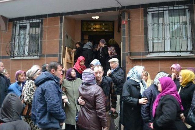 Beşiktaş Şehidi İsmail Ko&ccedil; Son Yolculuğuna Uğurlandı 1