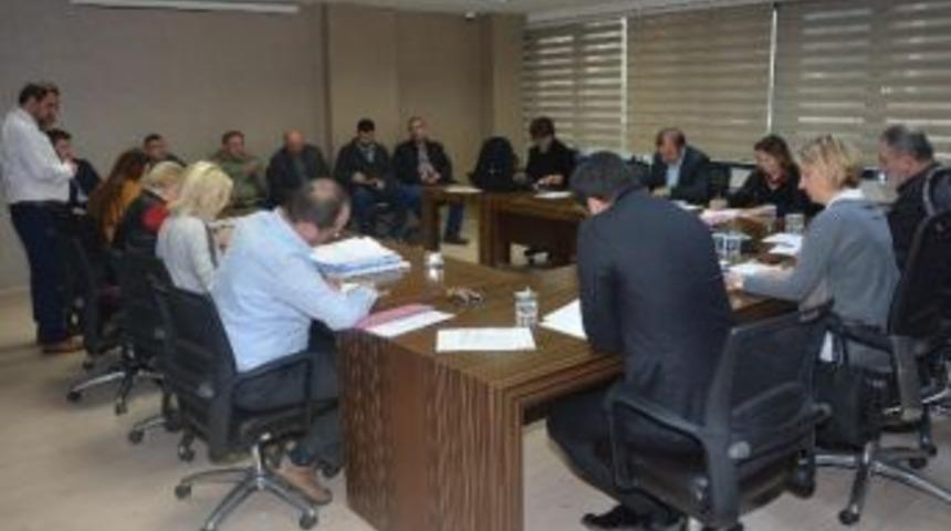 İzmit Belediyesi&rsquo;ne Arsa Satışından 647 Bin Tl Gelir