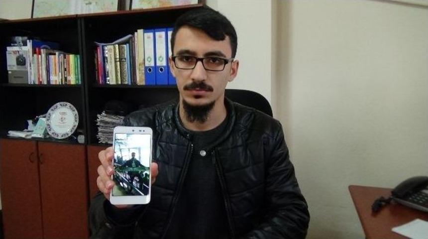 (&ouml;zel Haber) Bursaspor Taraftarını Yıkan Fotoğraf
