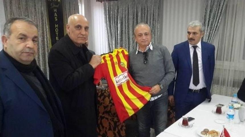 &Uuml;nl&uuml; Spiker Levent &Ouml;z&ccedil;elik Malatyaspor Basınıyla Buluştu