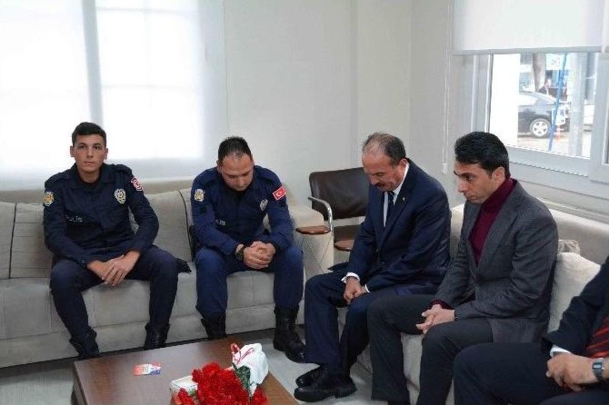 Başkan Saatcı, &Ccedil;evik Kuvvete Taziye Ziyaretinde Bulundu