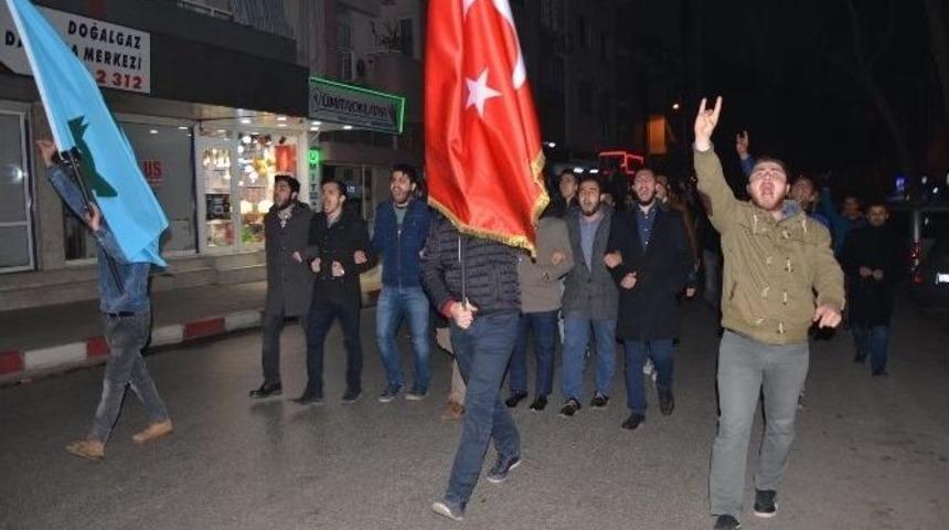 Nazillili Gen&ccedil;ler Ter&ouml;r&uuml; Lanetledi
