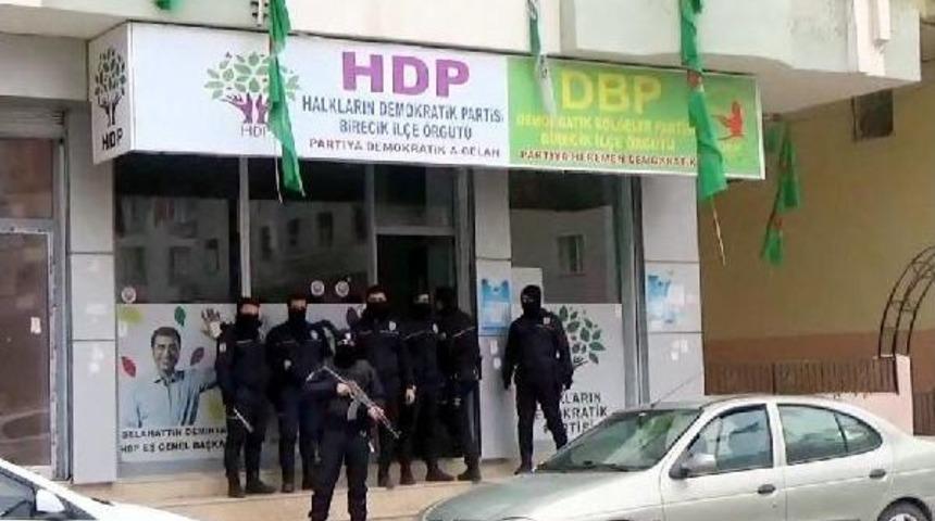Şanlıurfa'da Pkk/kck Operasyonu: 140 G&ouml;zaltı (4)