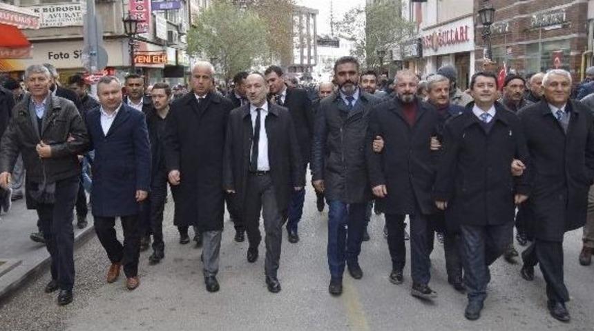 Kırıkkale&rsquo;de Ter&ouml;re Tepki, Polise Destek Mitingi