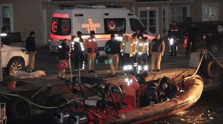 Kız Kulesi A&ccedil;ıklarında Ceset Bulundu