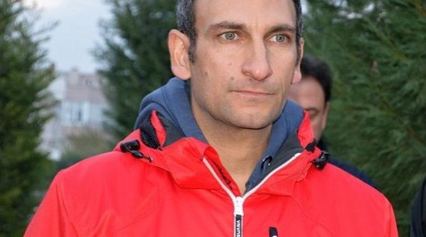 Parkta Hamile Kadını Darp Ettiği İddia Edilen Zanlı Serbest Bırakıldı