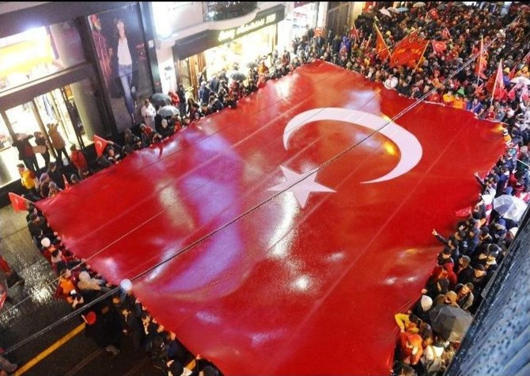 T&uuml;m Taraftarlar Tek Y&uuml;rek Ter&ouml;re Lanet Okudu