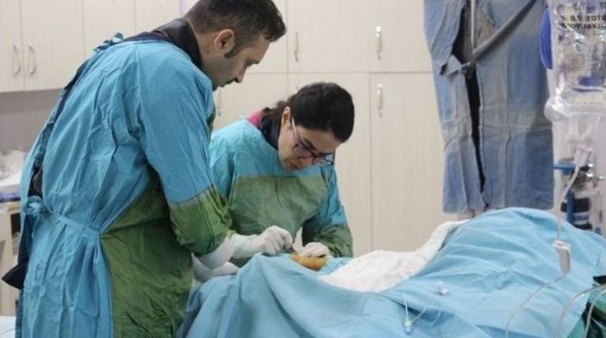 Tıp Fak&uuml;ltesi&rsquo;nde El Bileğinden Koroner Anjiyografi İşlemi Uygulanmaya Başlandı