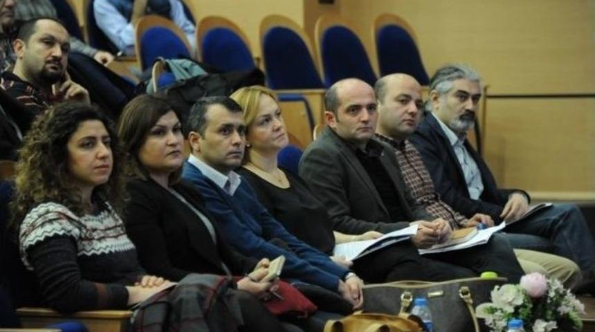 Akademik Teşvik Komisyonu Bilgilendirme Toplantısı Ger&ccedil;ekleştirildi