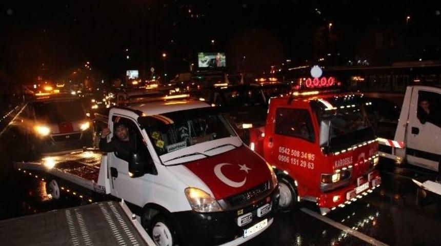 Trafik &Ccedil;ekicilerinden Ter&ouml;re Lanet Konvoyu