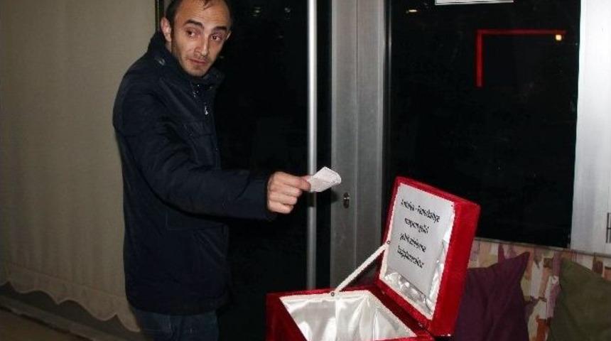 Kafeterya İşletmecisi Kazancını Şehit Ailelerine Bağışladı