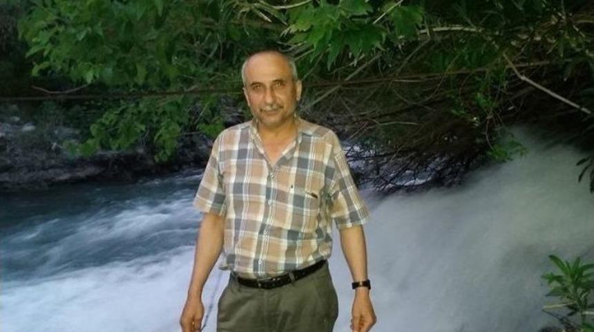 Otomobiliyle Seyir Halinde Giderken Uğradığı Saldırıda &Ouml;ld&uuml;