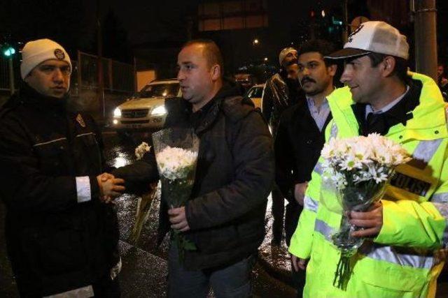 Taksi Ve Dolmuş Şoförleri, Terör Saldırısını Protesto Etti