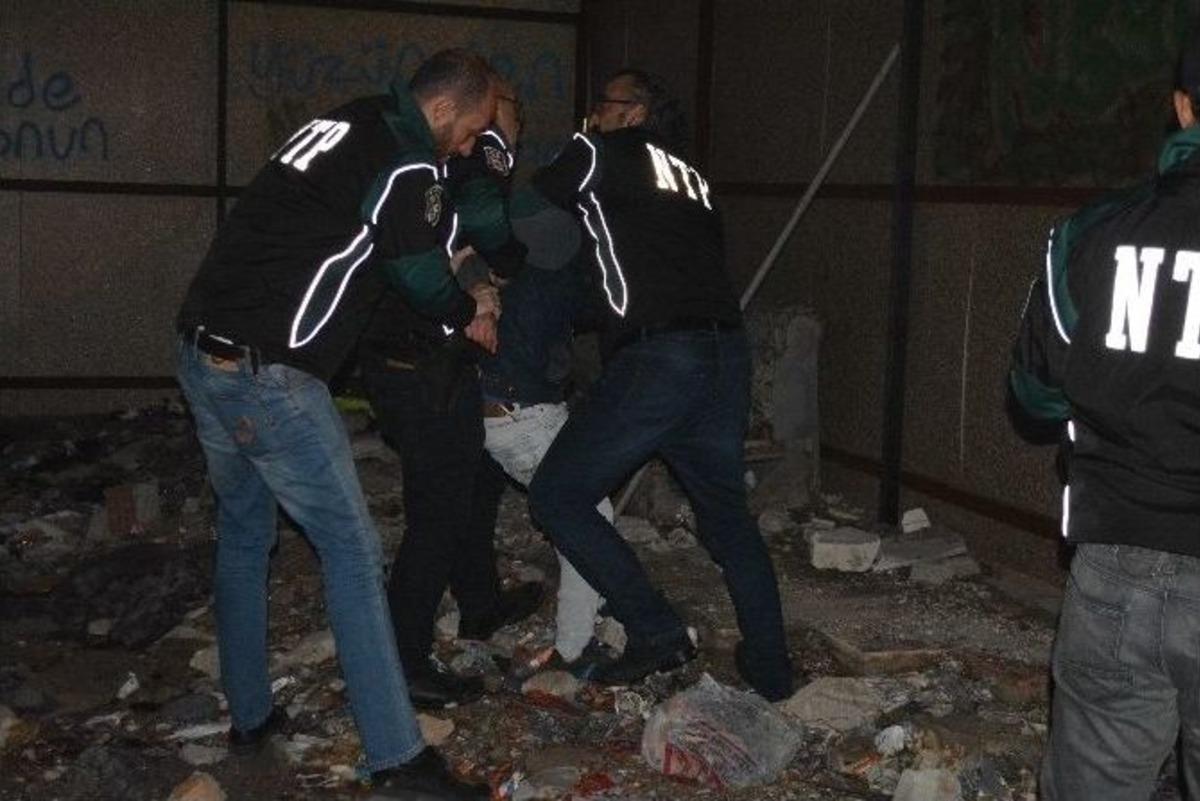 Manisa&rsquo;da Uyuşturucu Operasyonu