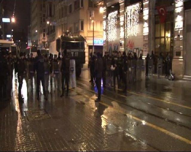 Rusya Başkonsolosluğu Önünde Protesto