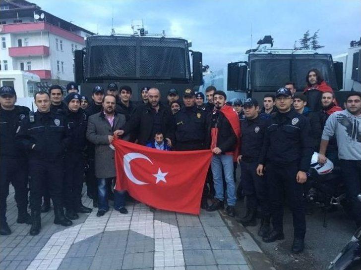Köksal Baba’dan “#polisiminyanındayım” Kampanyasına Destek G4