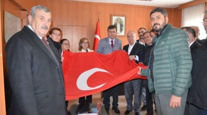 Babaeski Belediye Başkanı Hacı Ve Beraberindekilerden Polise Taziye Ziyareti