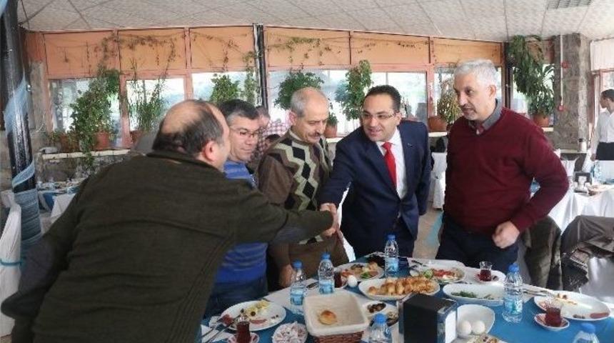 Bornova’da Ortak Akıl Buluşmaları Sürüyor