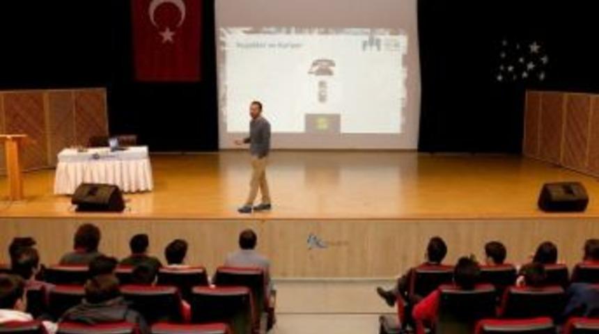 İhlas Eğitim Kurumlarında Kariyer G&uuml;nleri Devam Ediyor