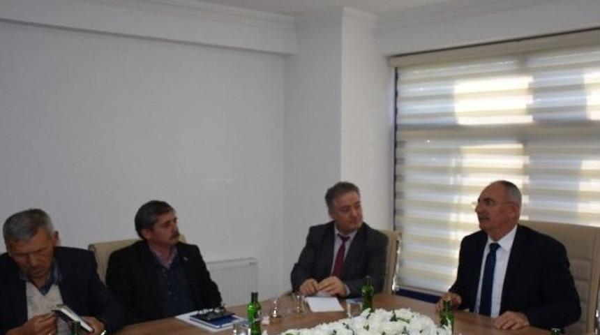 Başkan Kale Muhtarlarla Bir Araya Geldi