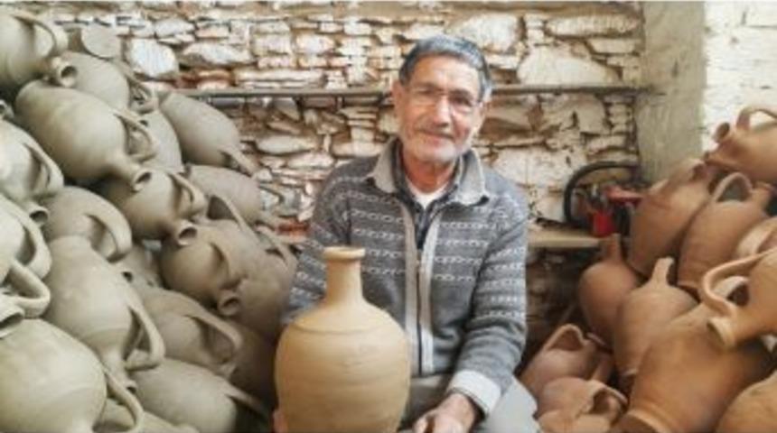 Testi Ustası Mesleğinin Tarihe G&ouml;m&uuml;lmesini İstemiyor