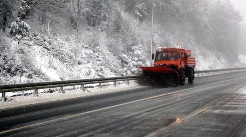 Bolu Dağı'nda Kar Ve Sis Ulaşımı Yavaşlattı