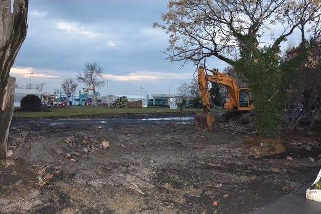 Başkan Albayrak, Altınova’da Minibüsçülerle Buluştu