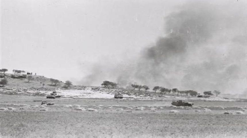 Kıbrıs Barış Harekatının tarihi g&ouml;r&uuml;nt&uuml;leri