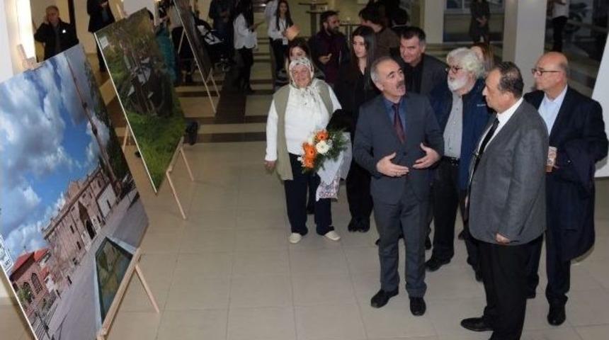 &ldquo;t&uuml;rkiye Ulu Camileri Fotoğraf Sergisi&rdquo; Esog&uuml;&rsquo;de A&ccedil;ıldı