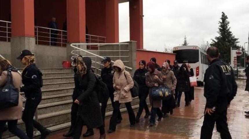 İzmit'te, Fet&ouml;'n&uuml;n Katipleri Adliyeye Sevk Edildi