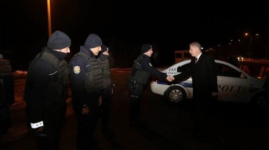 Sivas Valisi G&uuml;l, Denetim Noktalarını Ziyaret Etti