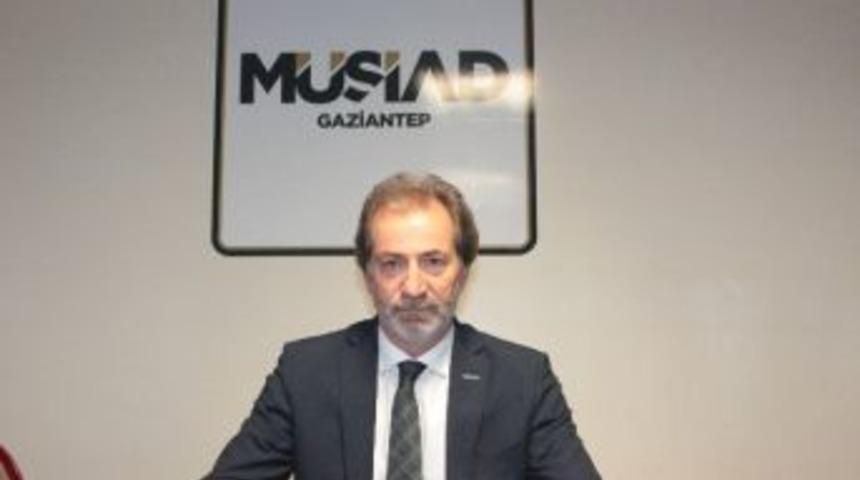 M&uuml;siad Başkanı &Ccedil;elenk&rsquo;ten Kurtuluş G&uuml;n&uuml; Kutlaması