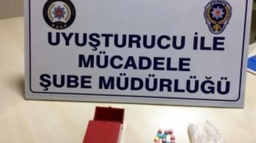 Uşak&rsquo;ta Torbacı Operasyonu; 5 Tutuklama