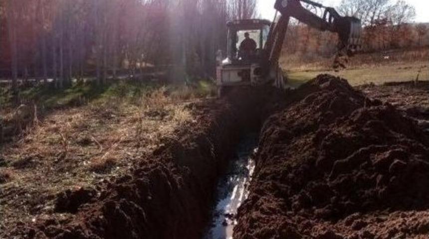 Esenyurt Mahallesi&rsquo;nin Kanalizasyon Hattına Yenileme
