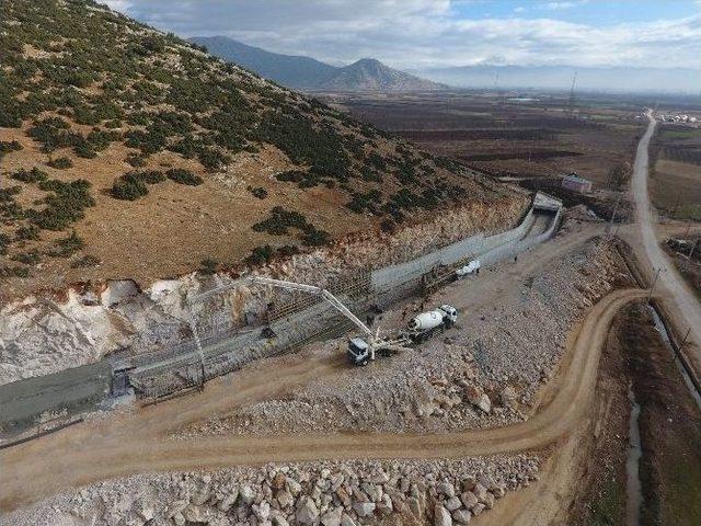 Elmalı Yuva’da Taşkınlardan Koruna Projesi Devam Ediyor