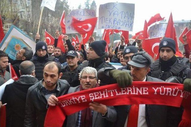 Siirtliler Teröre Tepki İçin Sokaklara Döküldü