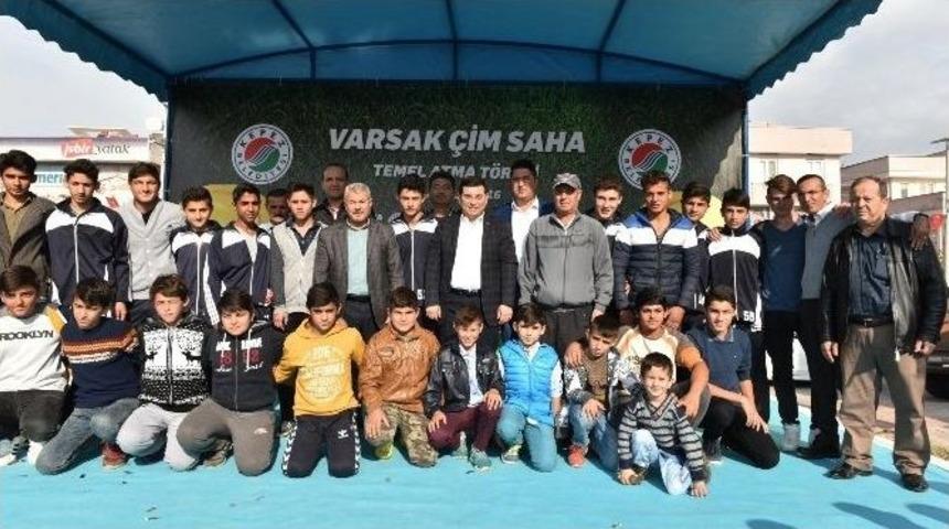 Kepez Belediyesi&rsquo;nden &Ccedil;im Futbol Sahası