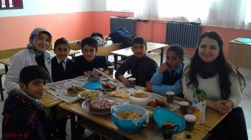 K&ouml;y Okulunda Yerli Malı Haftası Kutlandı